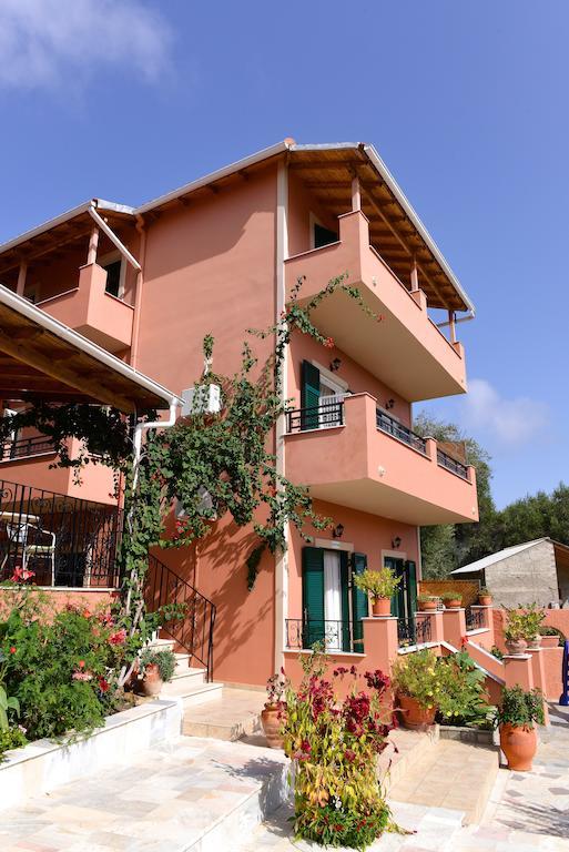 Paradise Apartments Paleokasztríca Kültér fotó